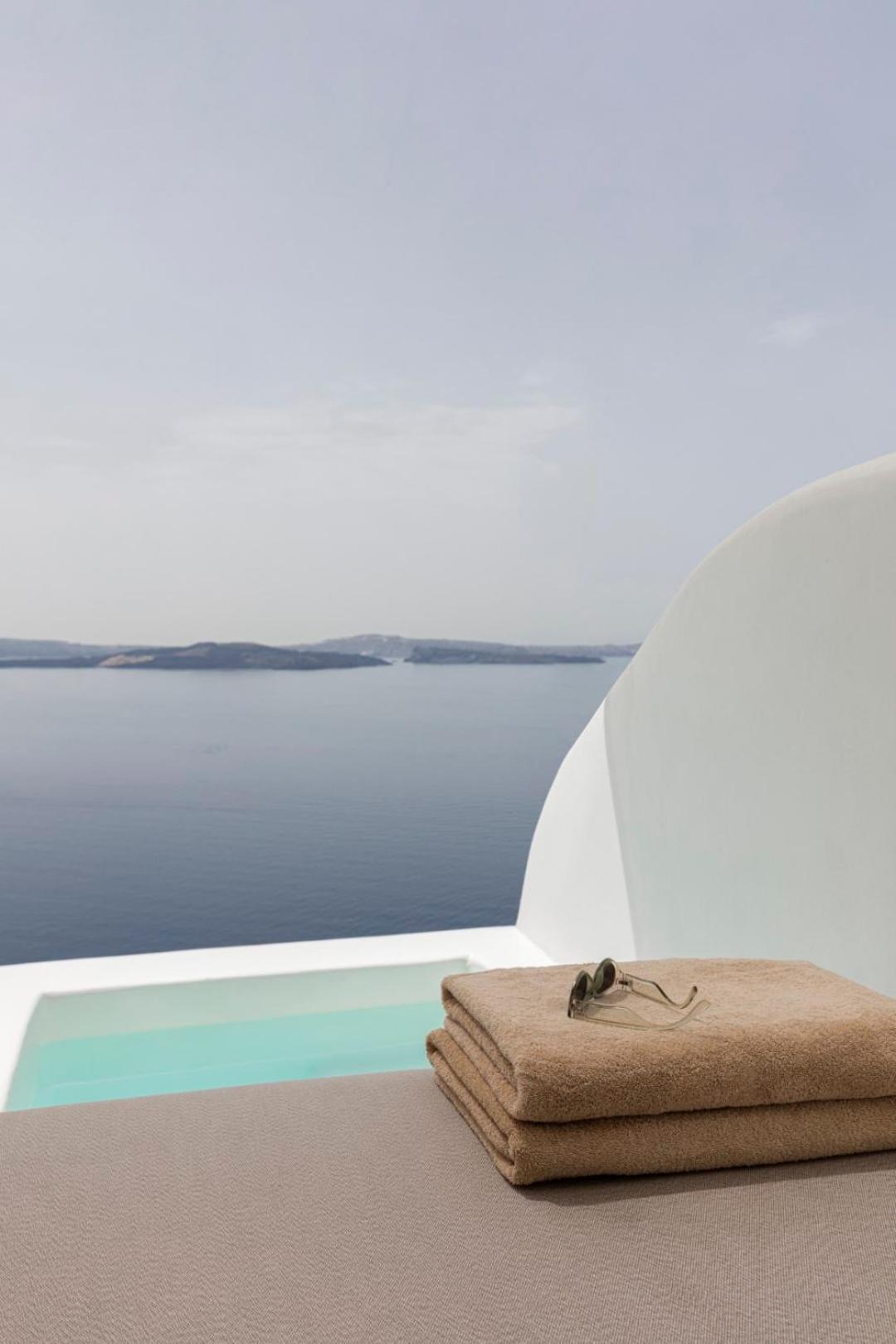 Superior Suite Plunge Pool,1594701635:JPEG